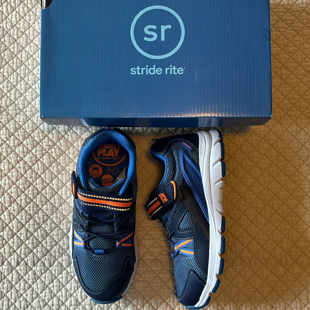 Brand new Stride Rite Size 1 Little kids shoes